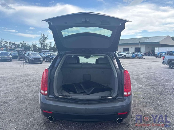 2012-cadillac-srx-image-19