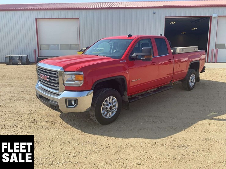 2019-gmc-sierra-2500hd-image-1