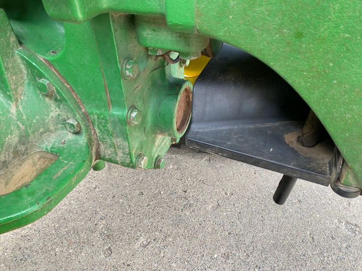 2007-john-deere-8330-image-9