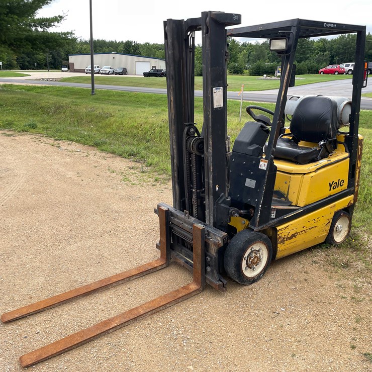 #432 • Yale Cushion Tire Forklift (Shawano, WI)