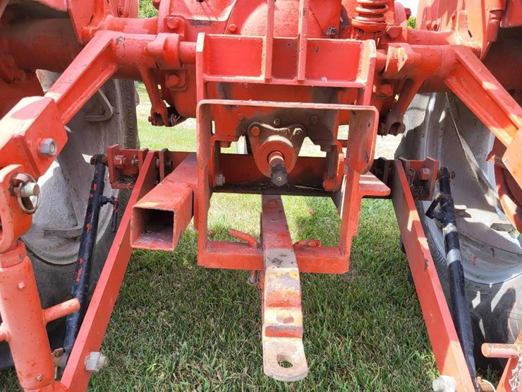 allis-chalmers-wd-tractor-image-21