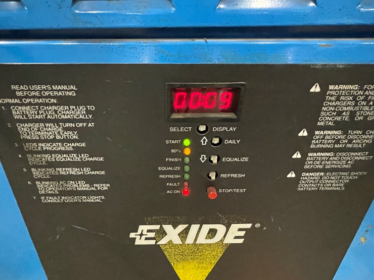 #7159-•-exude-depth-charger-forklift-battery-charger-image-10