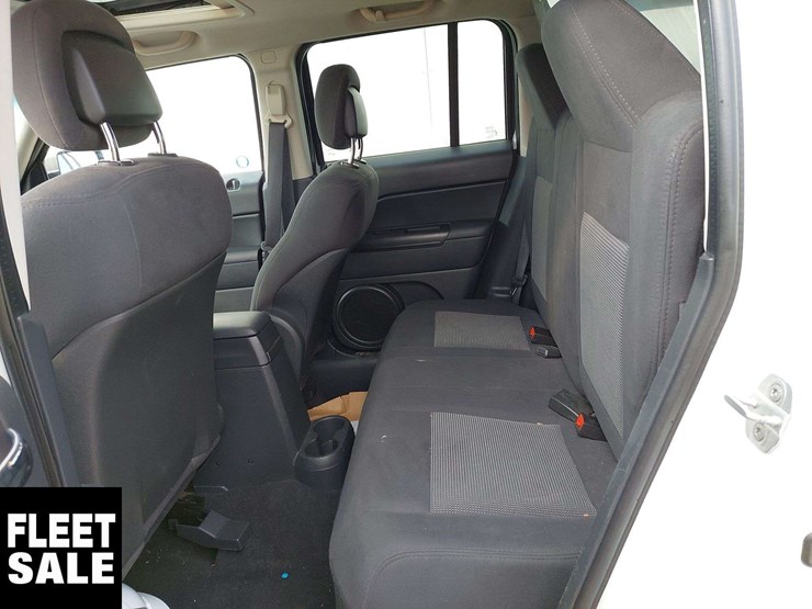 2011-jeep-patriot-image-11