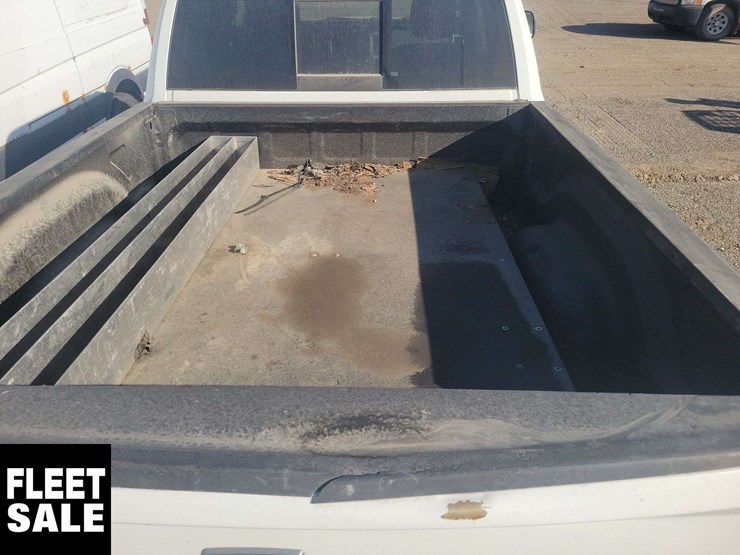 2018-ram-2500-slt-image-16