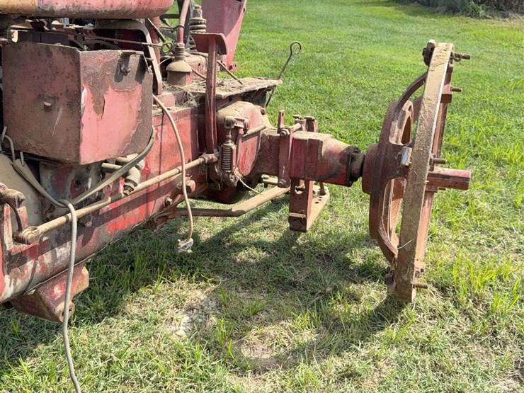 farmall-h-image-32