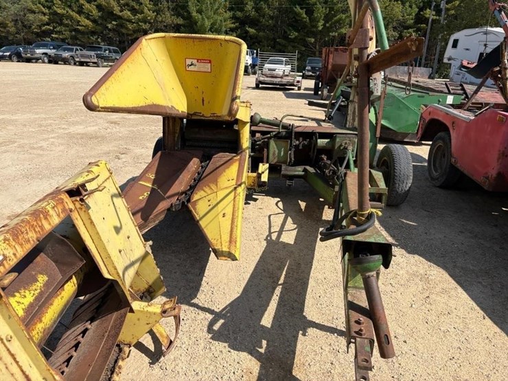john-deere-35-image-3