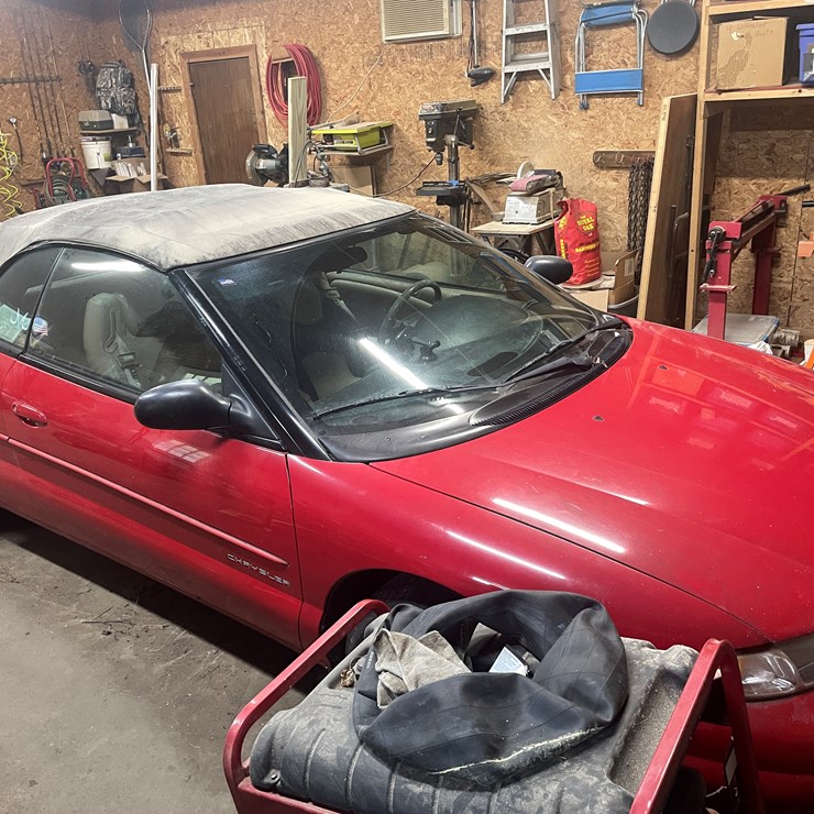 #3292 • 1997 Chrysler (Fall Creek, WI) (WI Title)