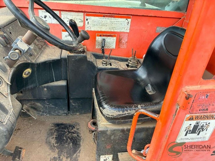 2006-jlg-g12-55a-image-14