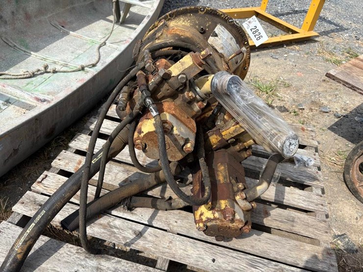 sae2-hydraulic-pump-image-4