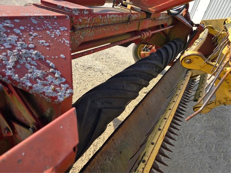 new-holland-499-image-12