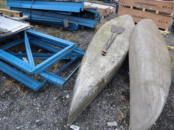 canoe-w/-square-stern-image-2