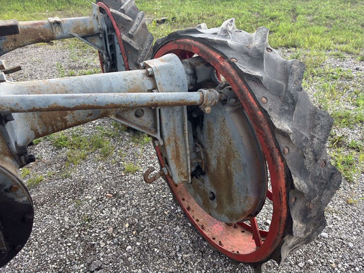massey-ferguson-4-image-35