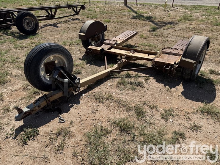single-axle-tow-dolly-image-2