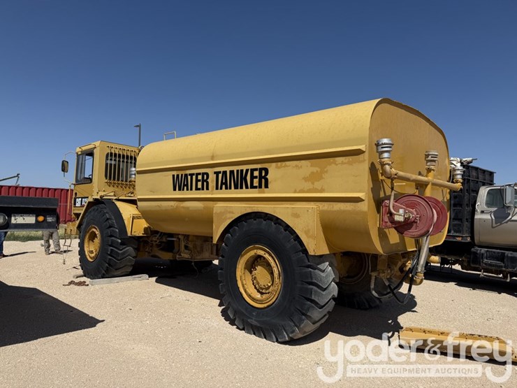 caterpillar-d25c-image-1