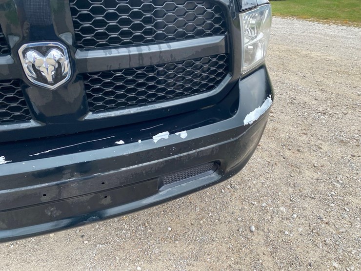 2016-dodge-1500-image-9
