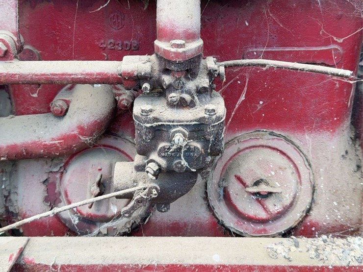 farmall-f-20-image-59