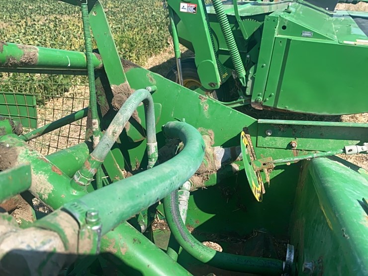 john-deere-328-image-21