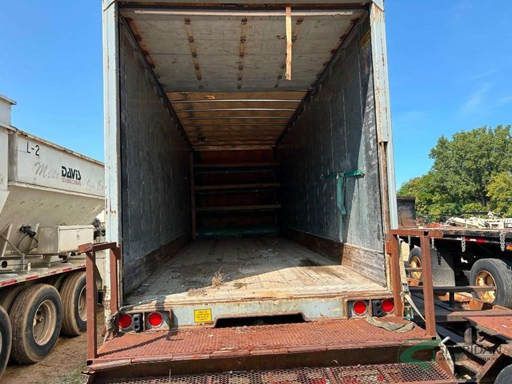 storage-trailer-image-5