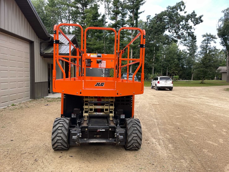 #300-•-2022-jlg-rt-2669-scissors-lift-(wautoma,-wi)-image-4
