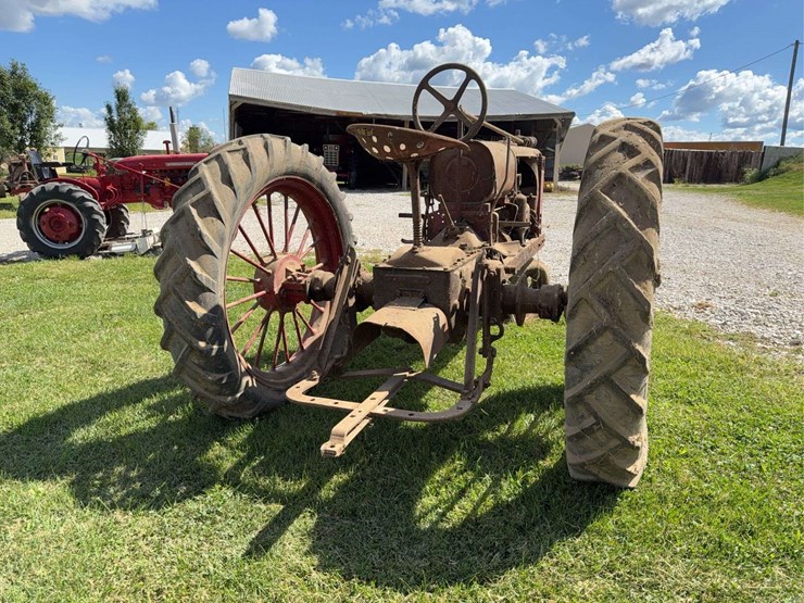 farmall-f-14-image-17