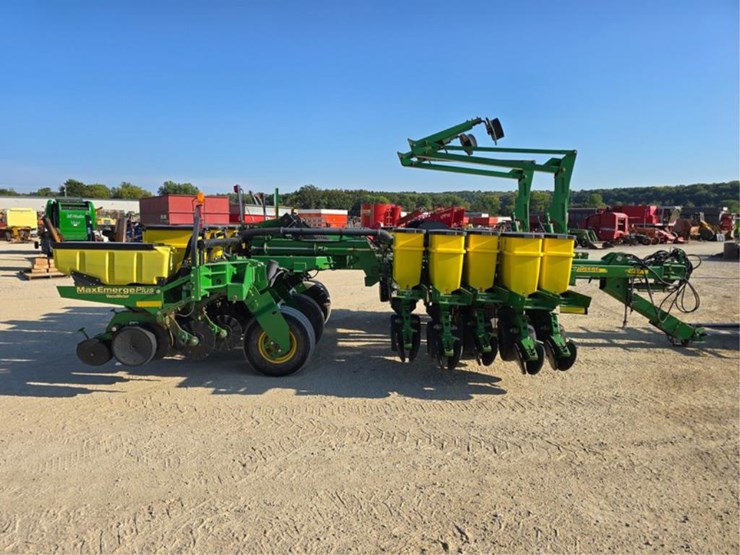john-deere-1730-image-6