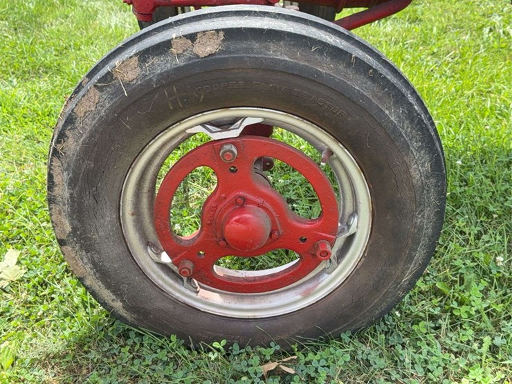 farmall-super-md-image-11