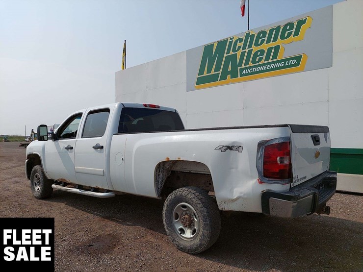 2009-chevrolet-silverado-2500hd-image-3