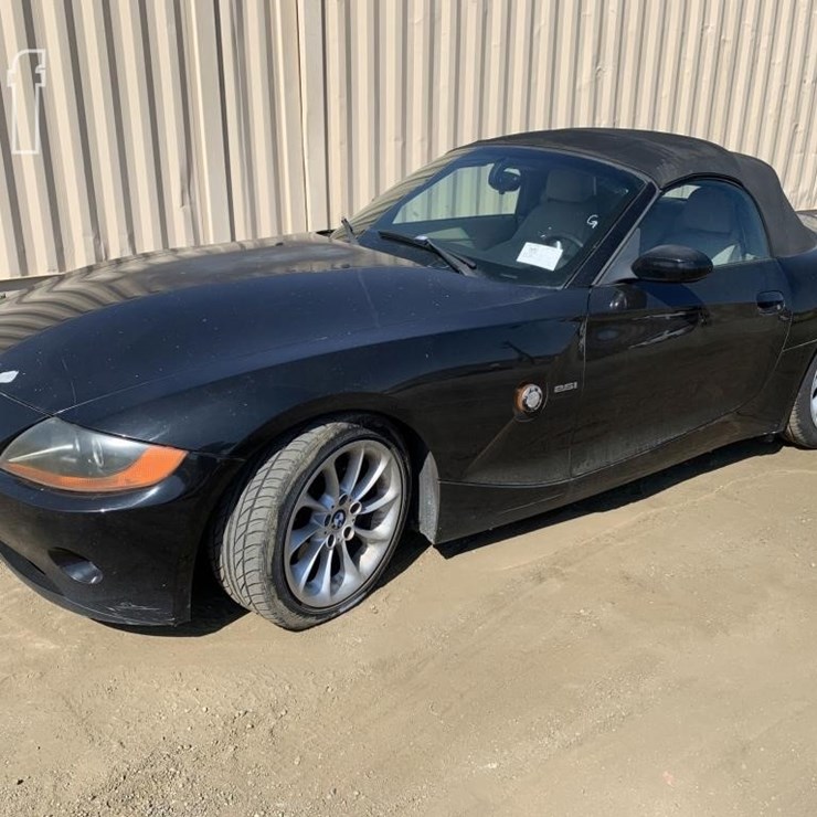 2003 BMW Z4 COUPE