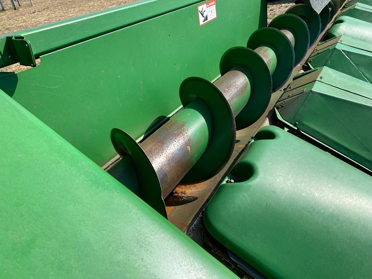 john-deere-844-image-28