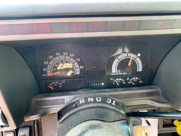 1999-gmc-c6500-truck-w/hoist-image-14