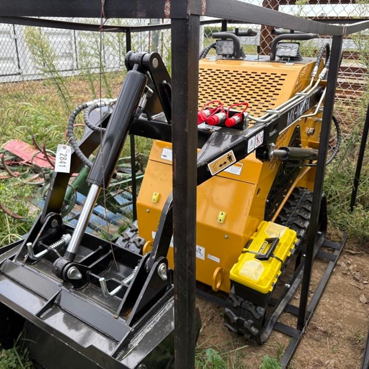 AGT MX-MRT14 Compact Track Loader