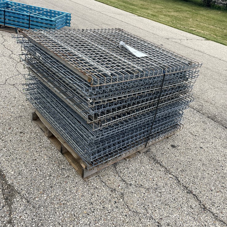 #1387 • (30) Pallet Racking Grates