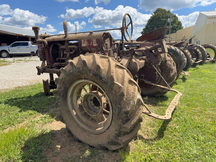 farmall-f-20-image-7