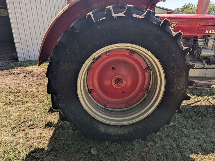 massey-ferguson-98-image-22