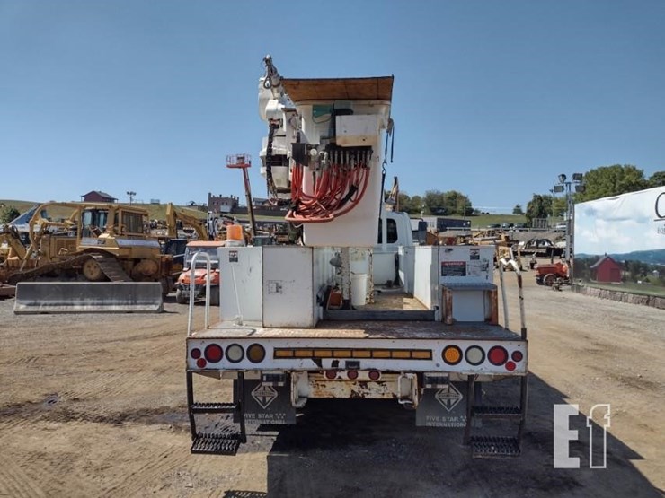 2008-international-durastar-4300-image-4