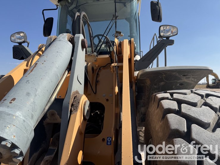 2014-liebherr-l550ind-image-18