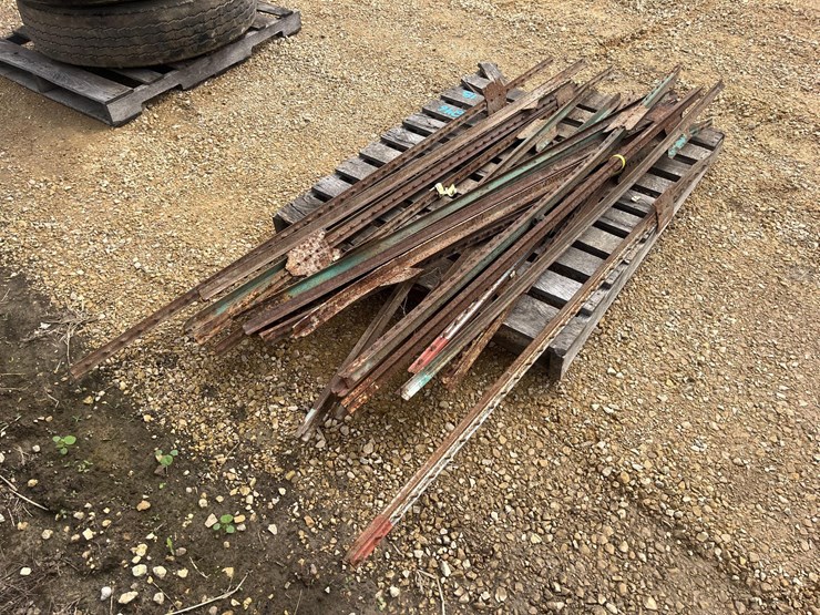 fence-posts-image-2