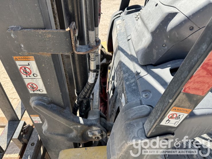 2020-komatsu-fg25t-16-image-13