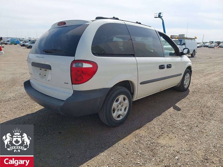 2002-dodge-caravan-image-4