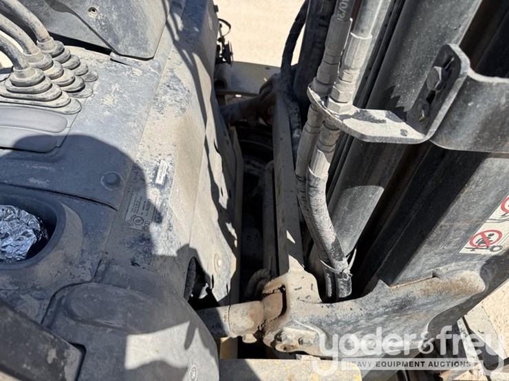 2018-komatsu-fg25t-16-image-15