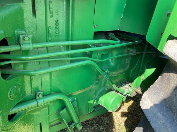 john-deere-8430-image-20