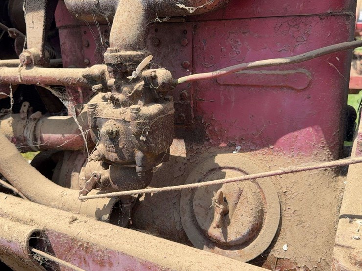 farmall-f-20-image-54