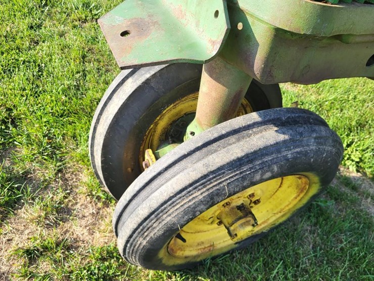 john-deere-50-image-9