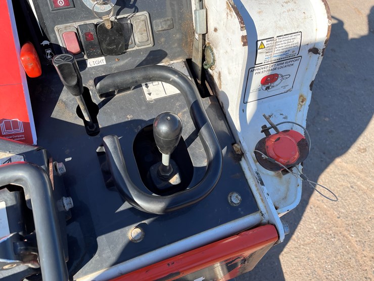 2020-bobcat-mt55-image-23