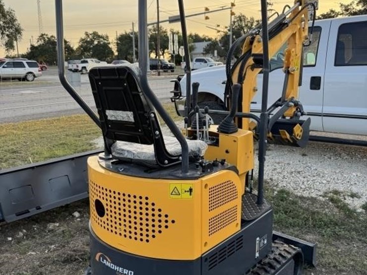 land-hero,-ldh-kn16,-mini-excavator,-gas-engine,-image-6