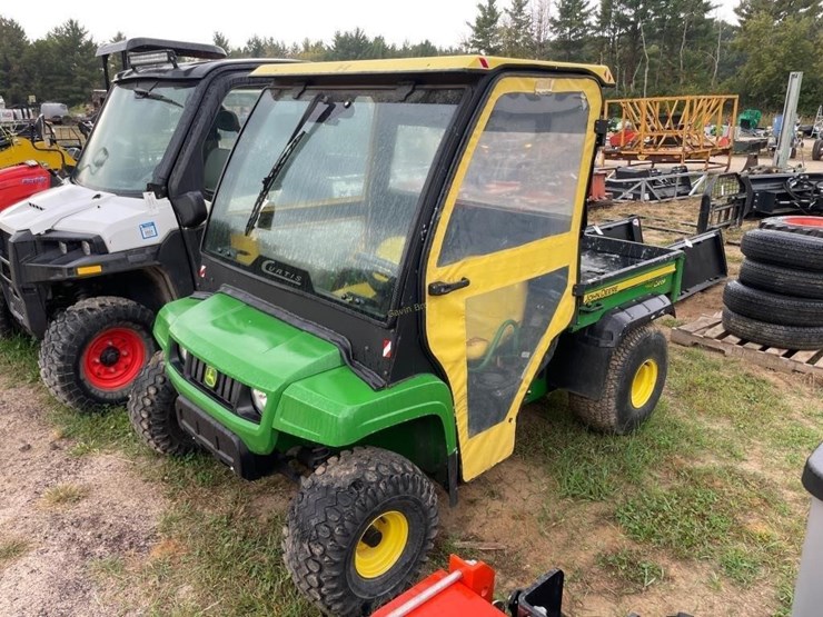 john-deere-gator-image-1