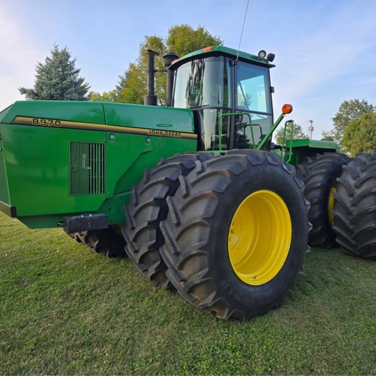 JOHN DEERE 8970