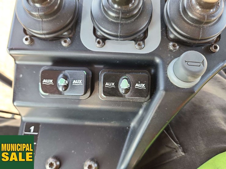 john-deere-770-image-54