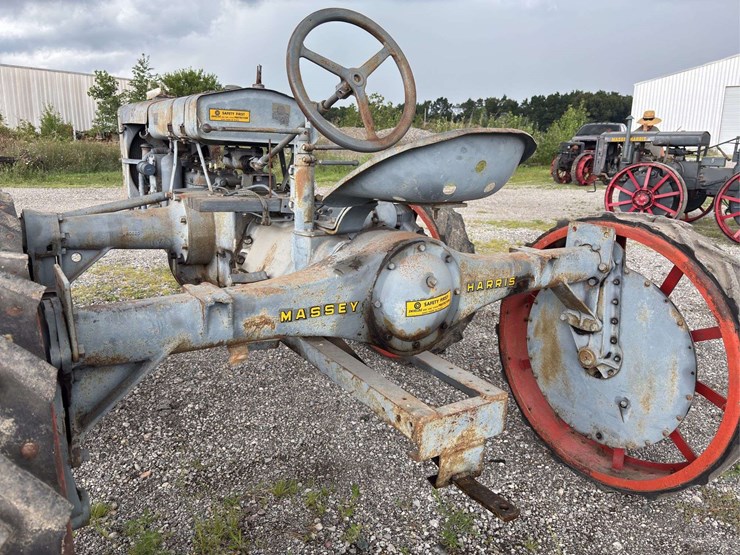 massey-ferguson-4-image-27