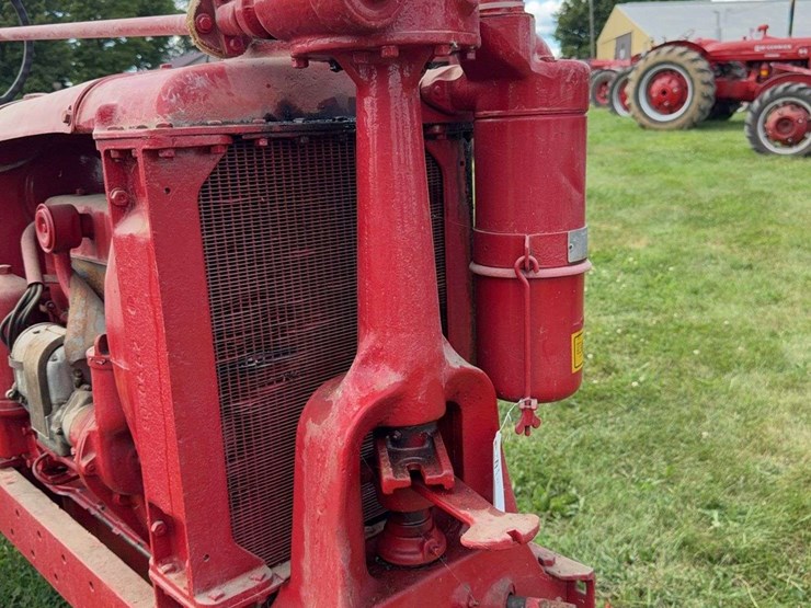farmall-f-14-image-25